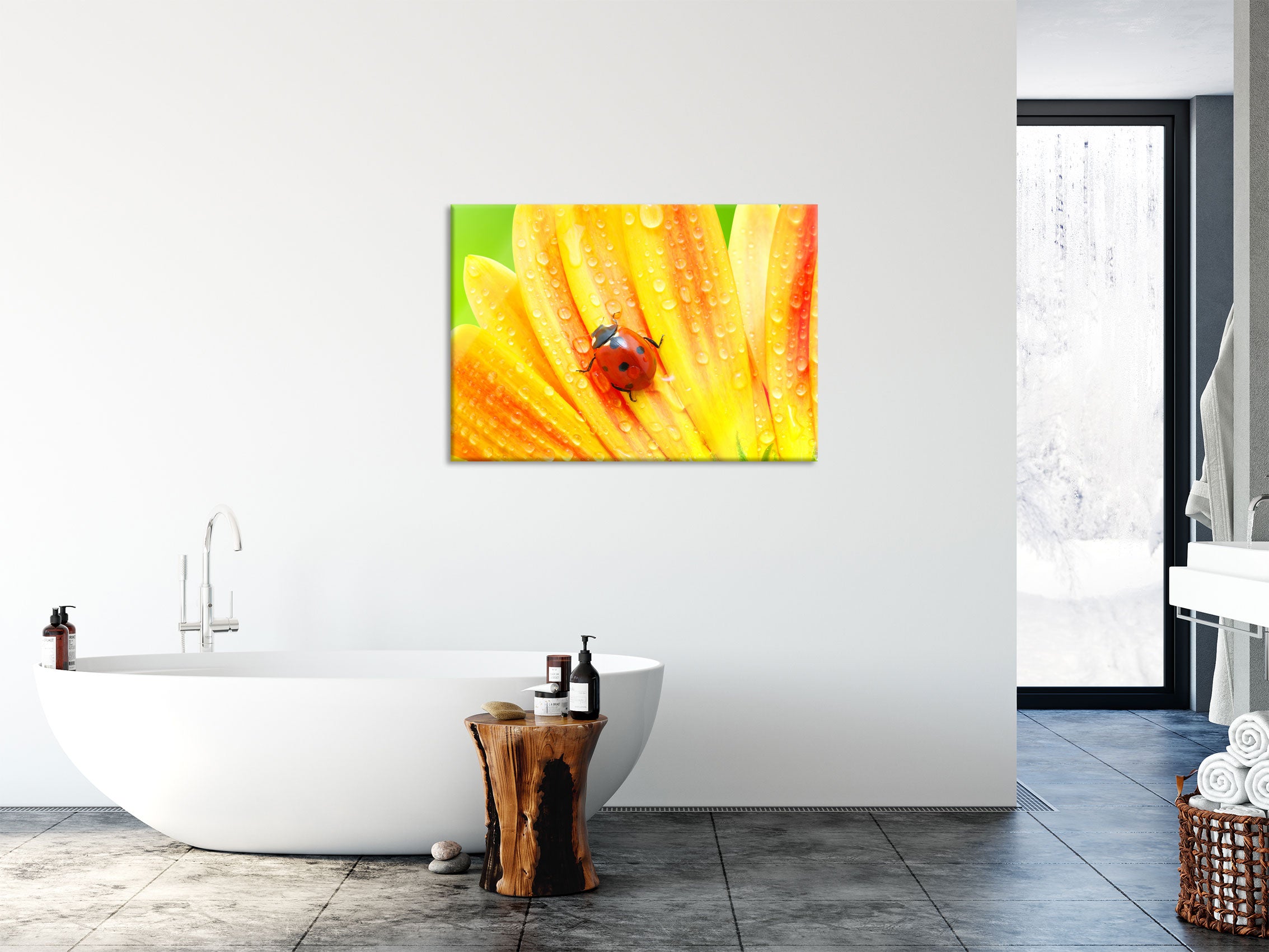 Marienkäfer auf gelber Blume, Glasbild