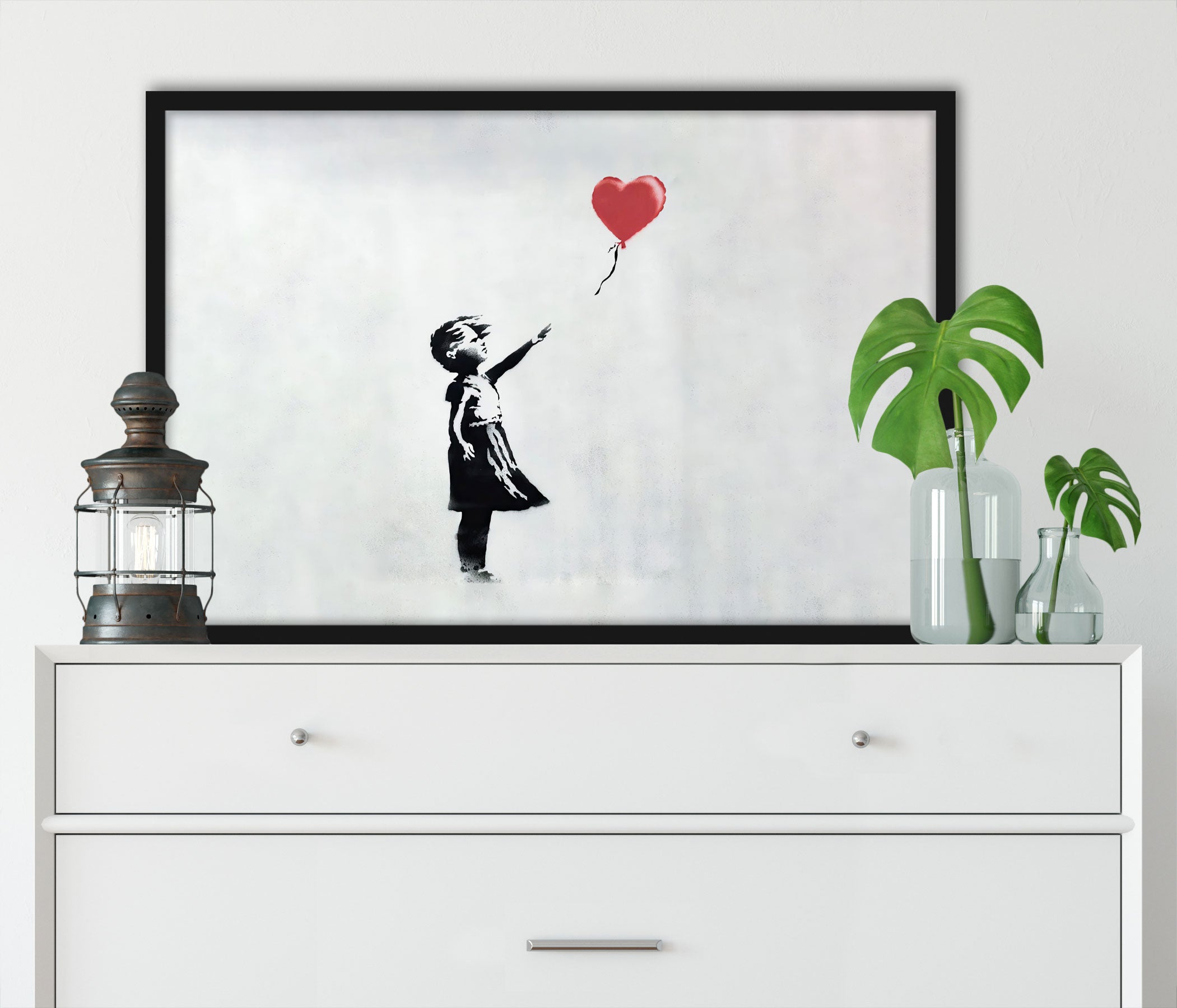 Banksy - Kind mit rotem Ballon , Poster im Rahmen