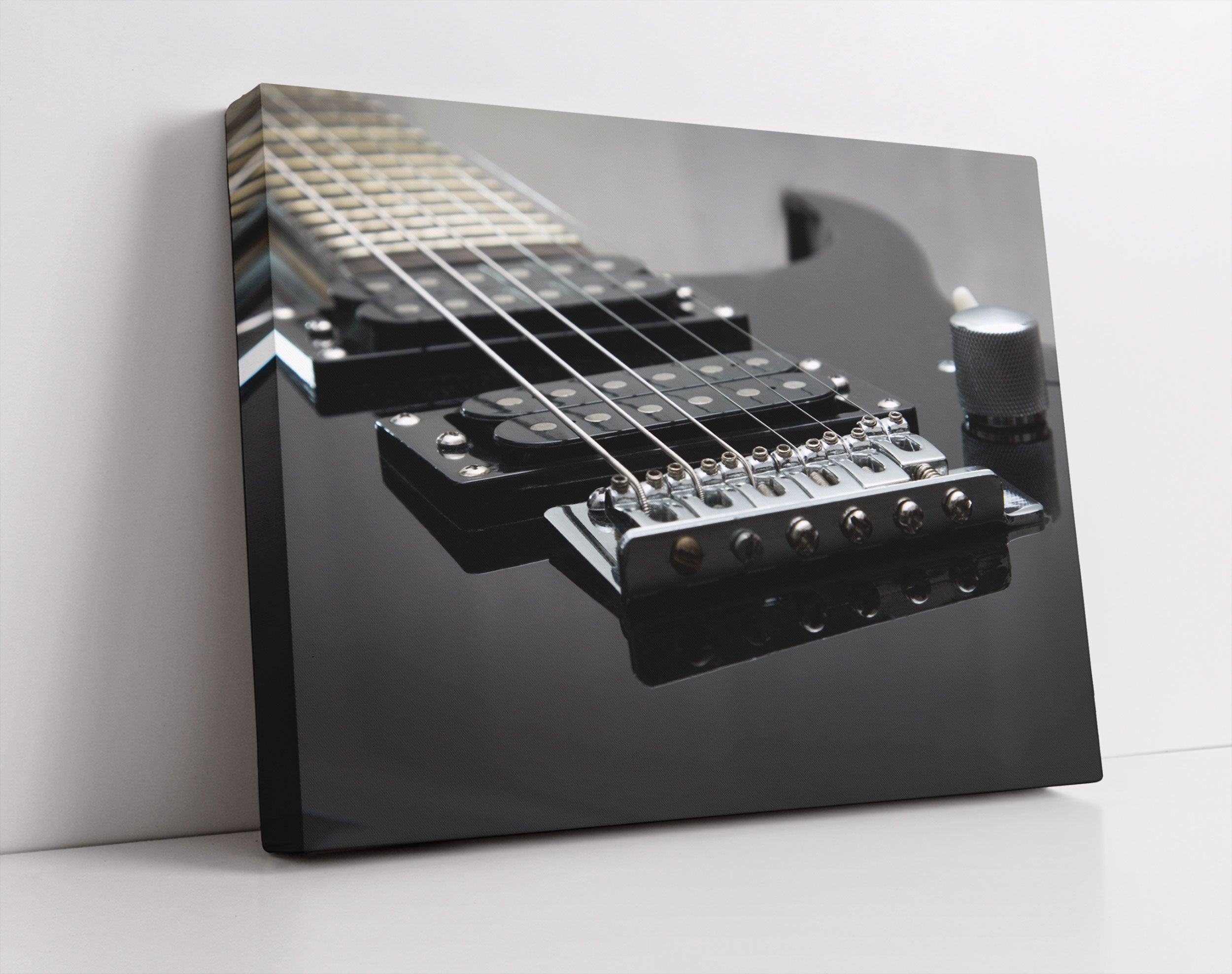 Black E-Guitar - Leinwandbild