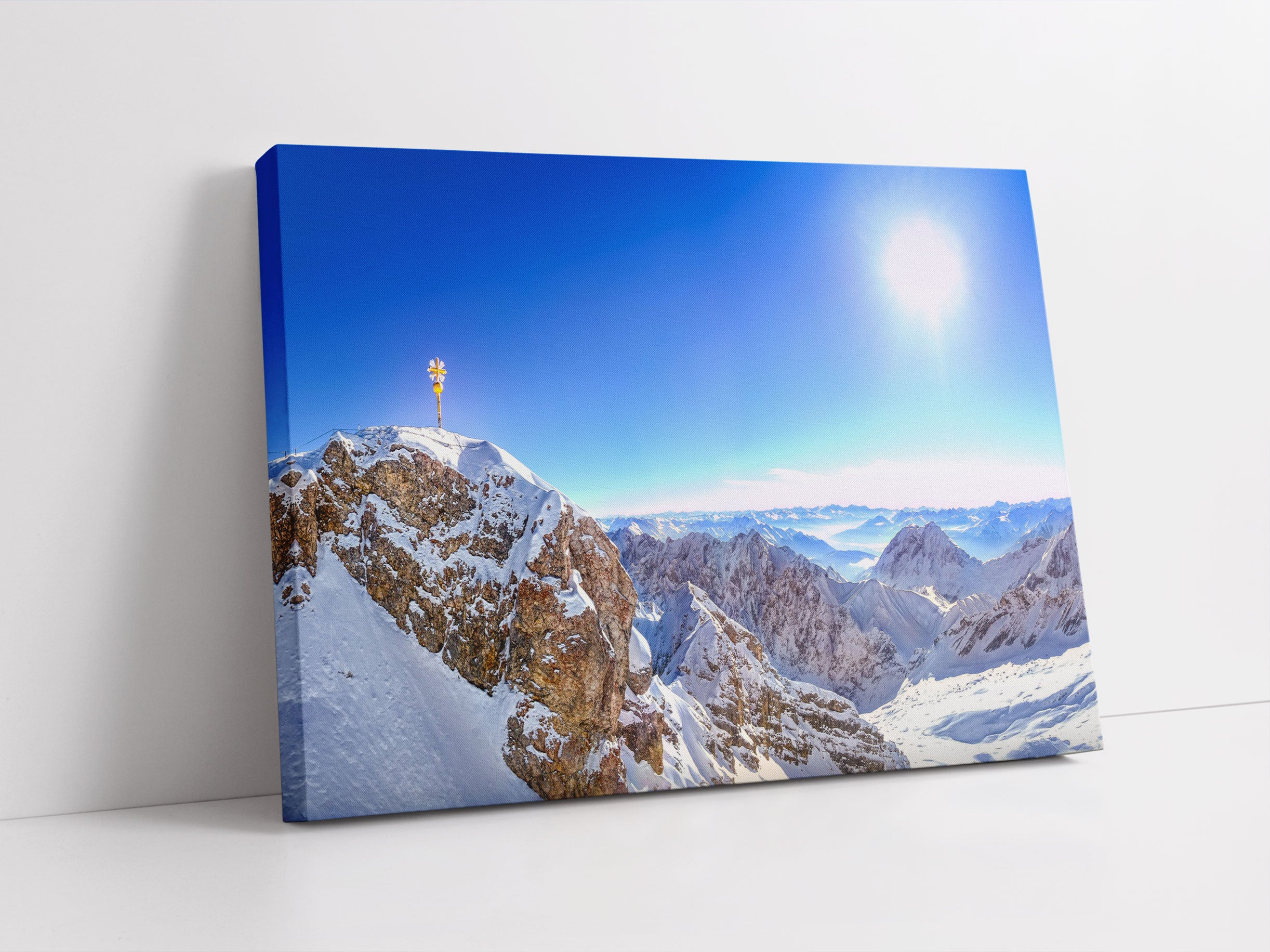 Zugspitze im Sonnenlicht Leinwandbild Studio