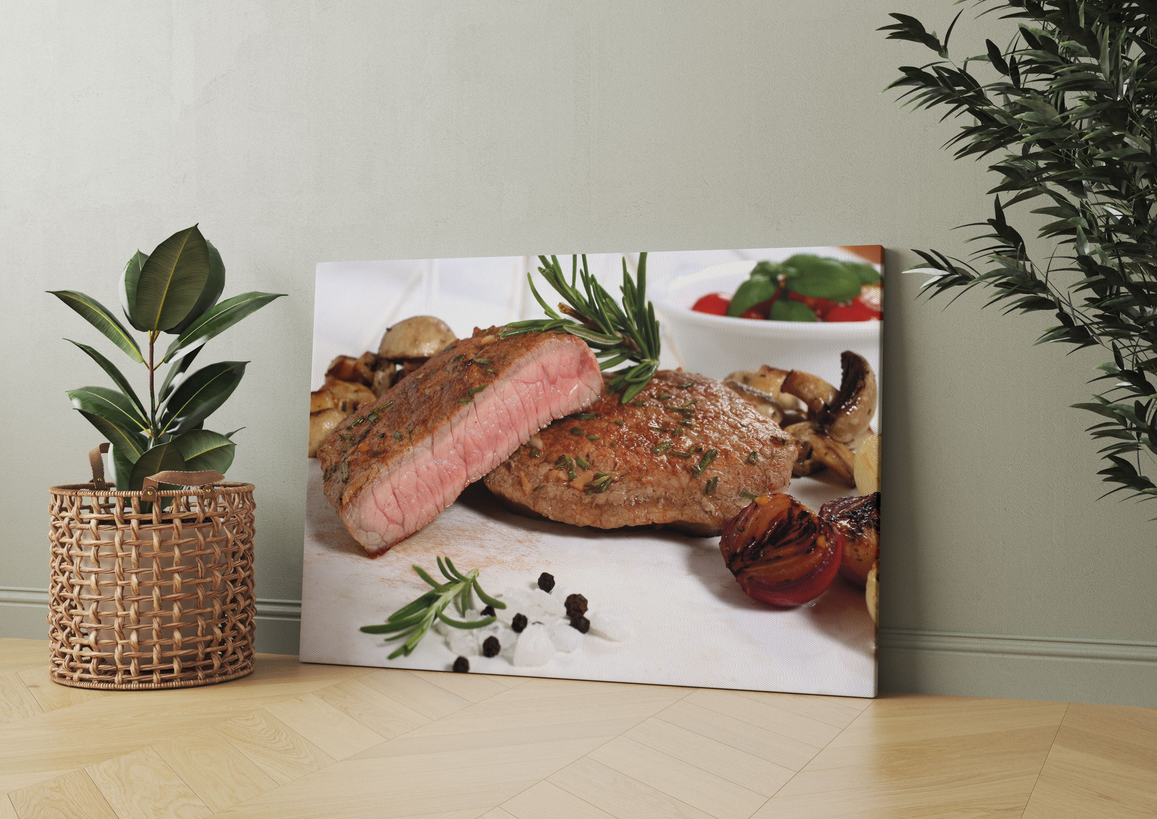 Saftiges Steak Medium Leinwandbild Wohnzimmer