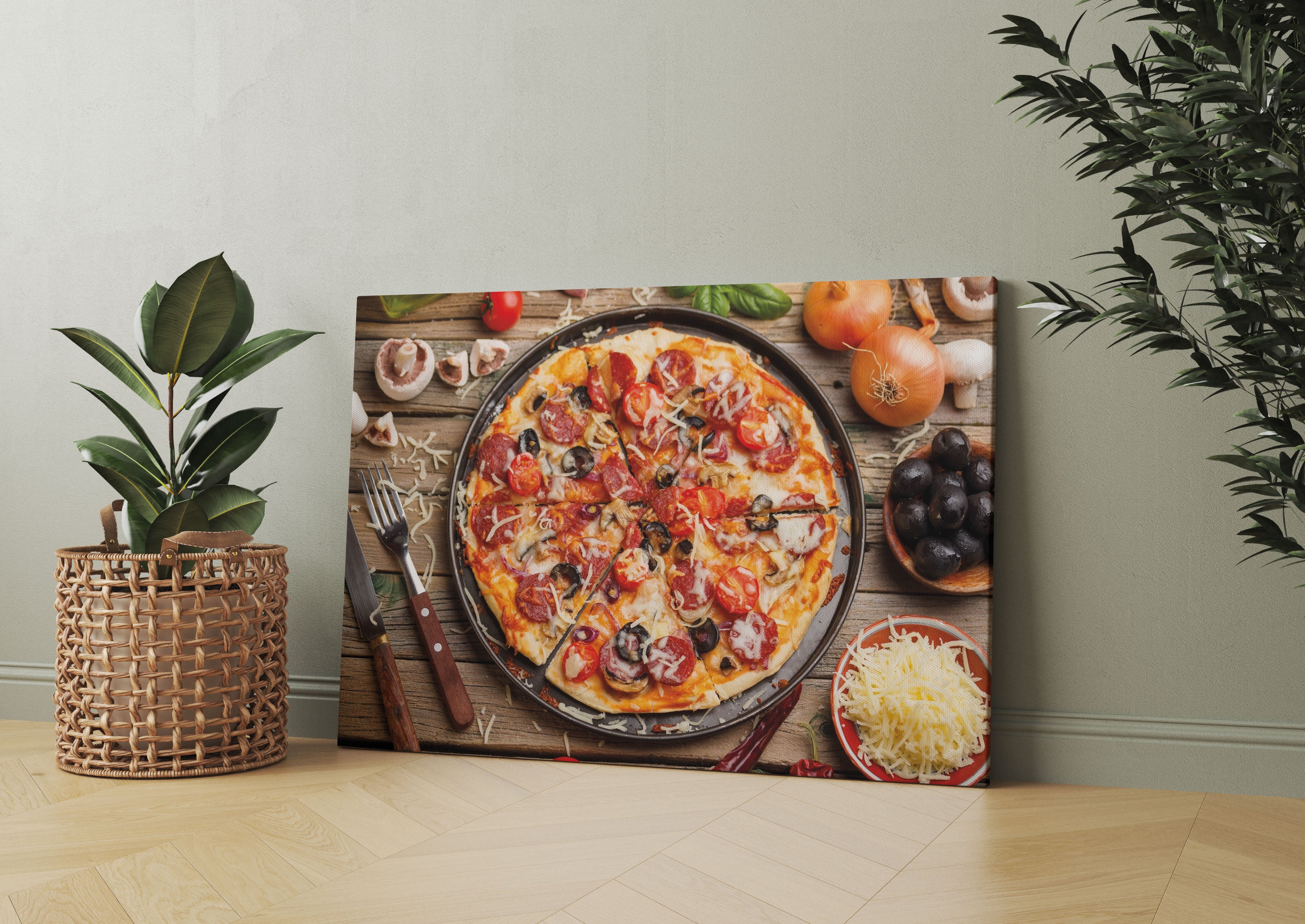 Leckere Pizza auf Holztisch Leinwandbild Wohnzimmer