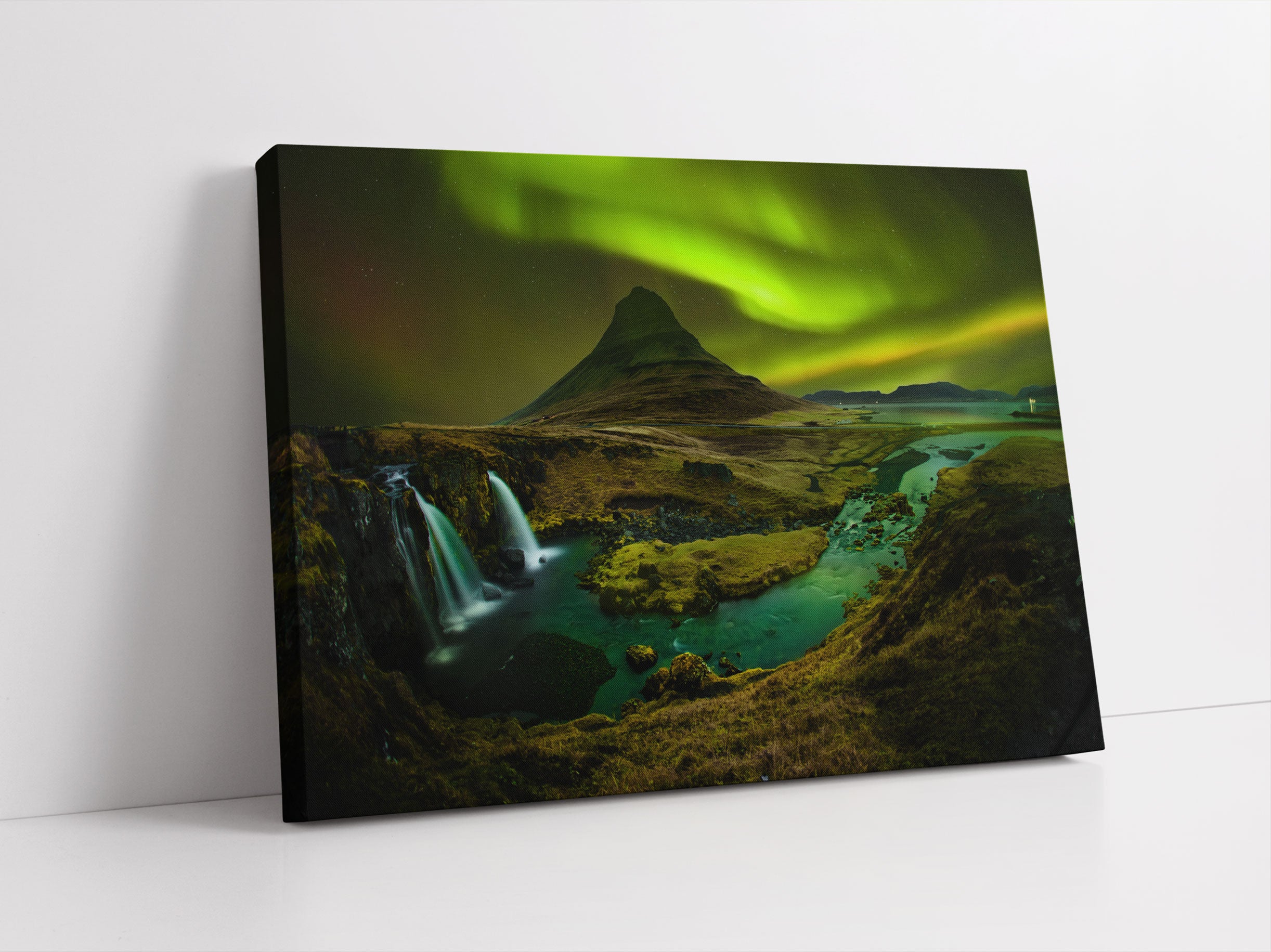 Kirkjufell Wasserfall Leinwandbild Studio