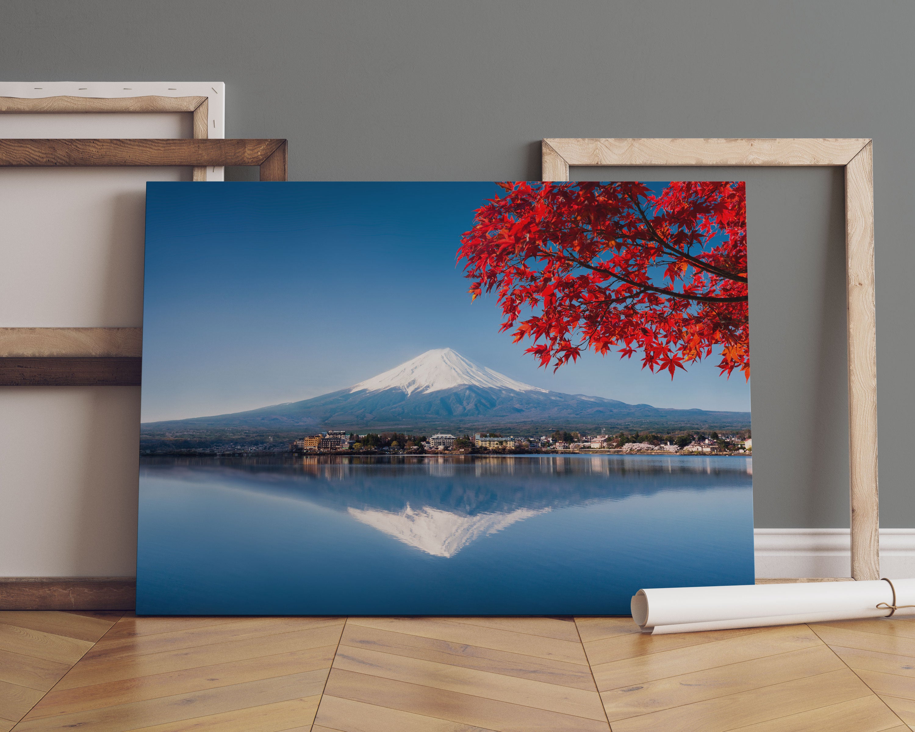 Berg Fujiyama mit herbstlich rotem Baum Leinwandbild Sofa