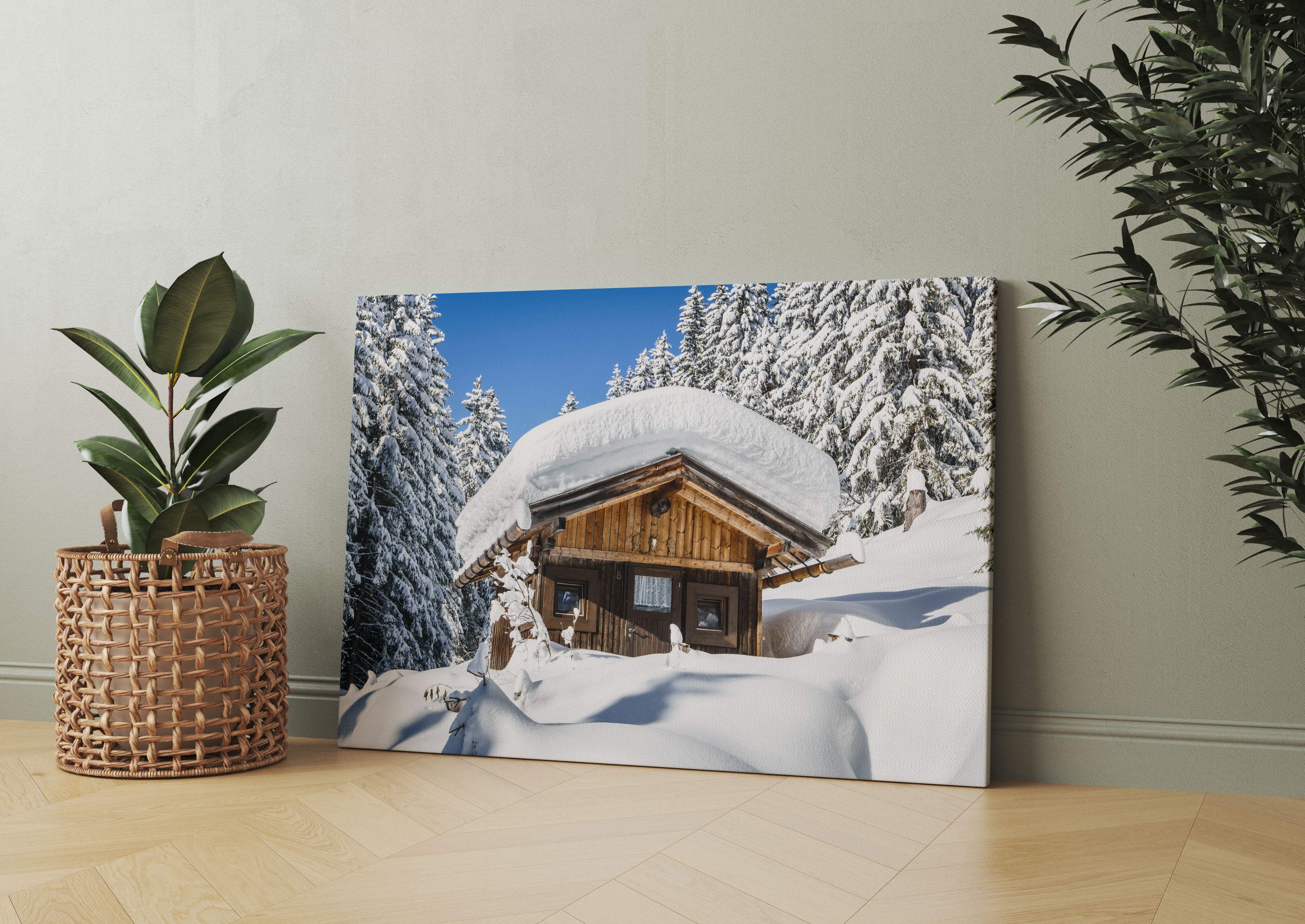 Verschneite Skihütte in Alpenwald Leinwandbild Wohnzimmer