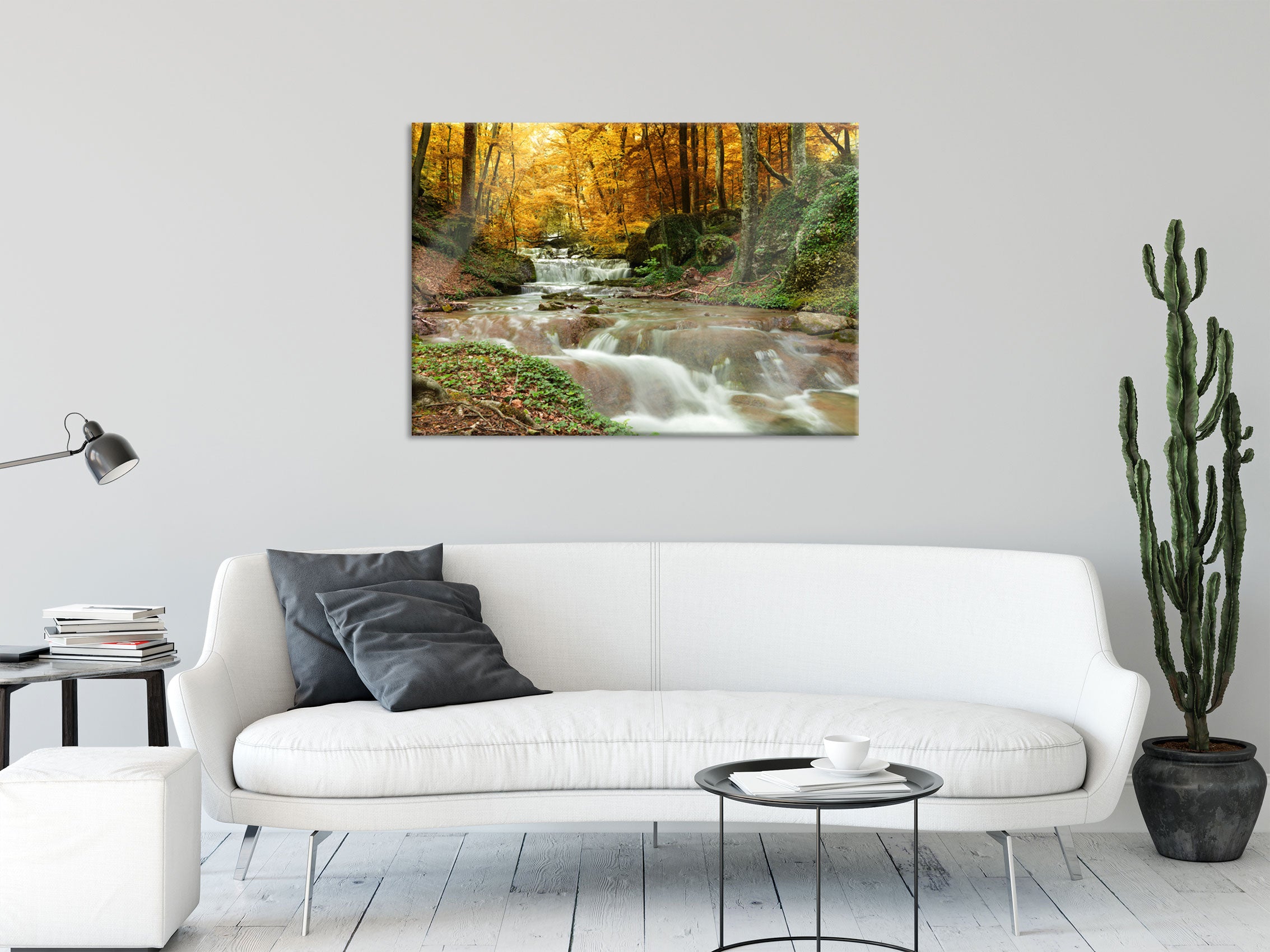 Waldbach im Herbst, Glasbild