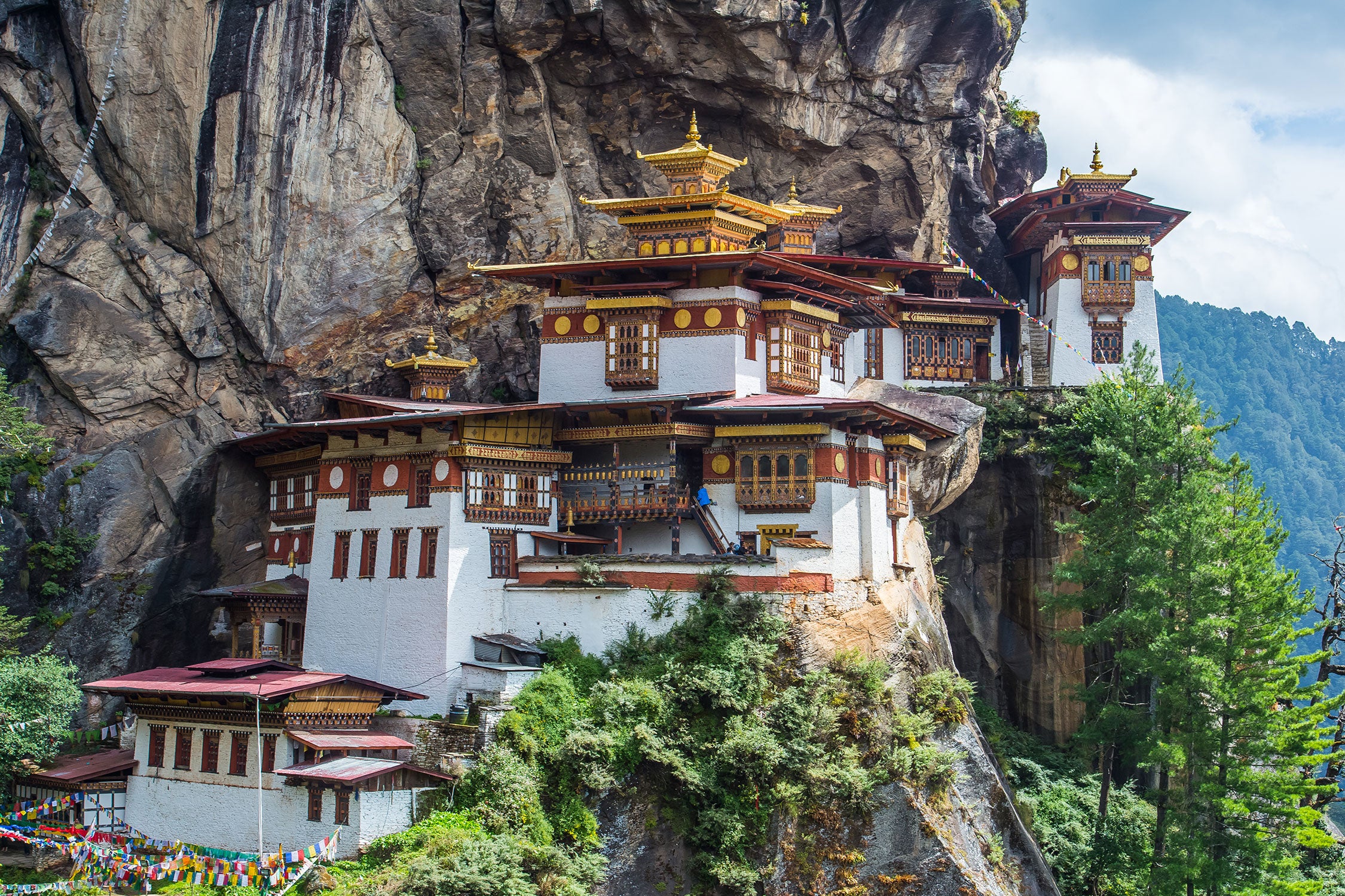 Chinesische Festung im Berg, Glasbild