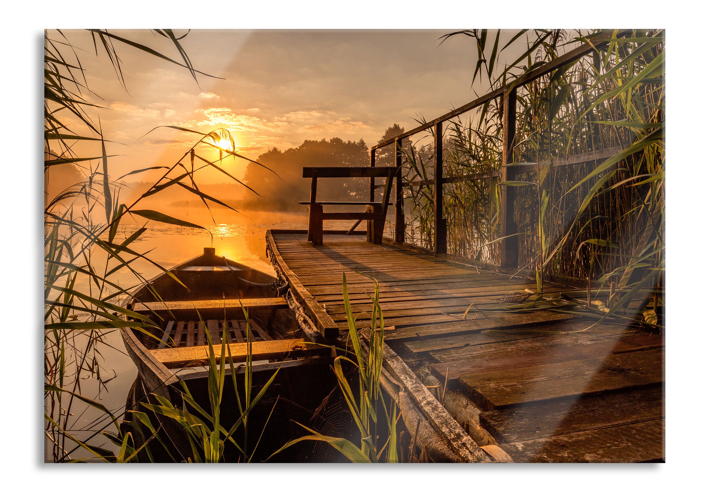 Bootssteg am See bei Sonnenuntergang, Glasbild