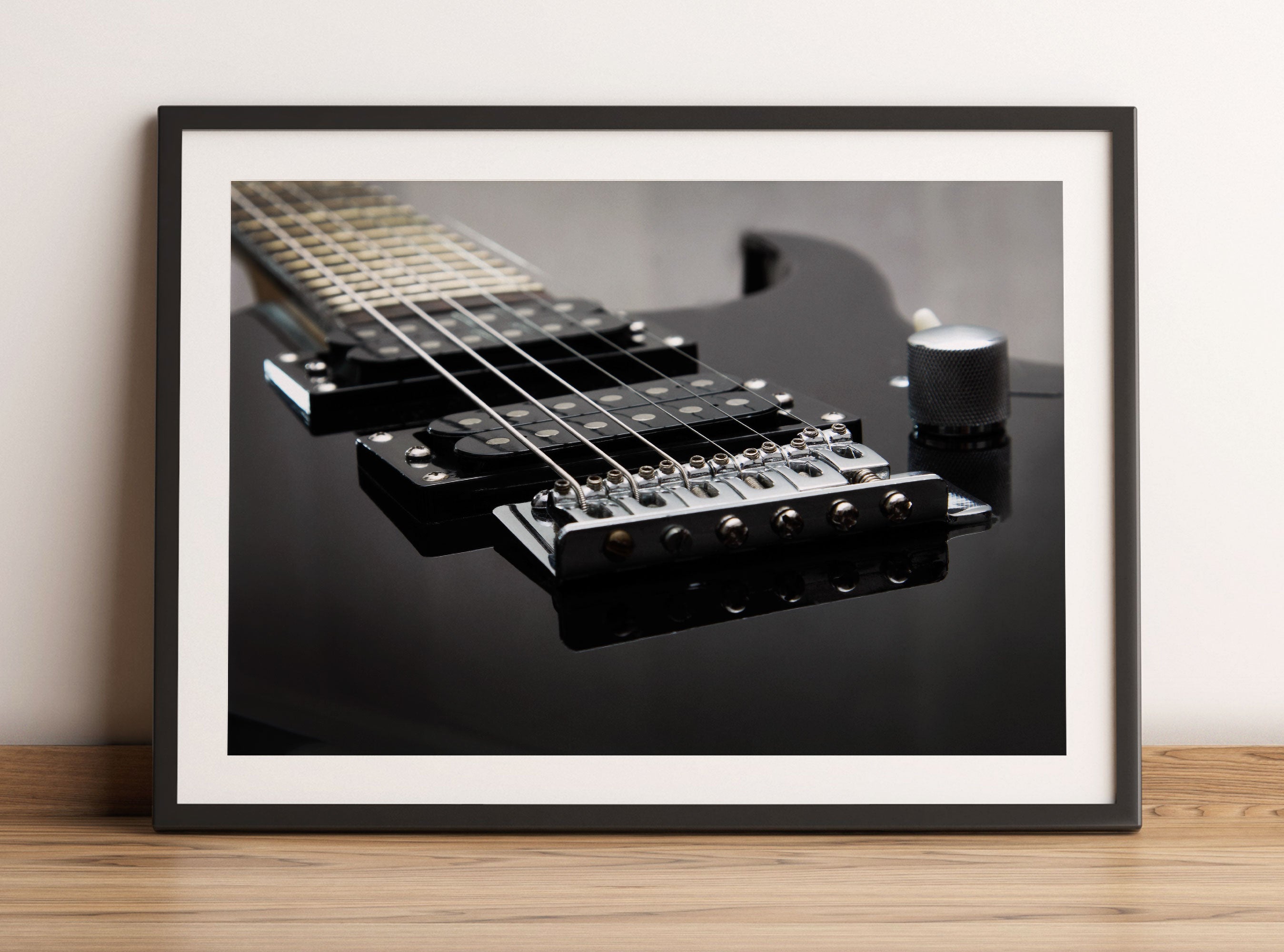 Black E-Guitar, Gerahmtes Bild