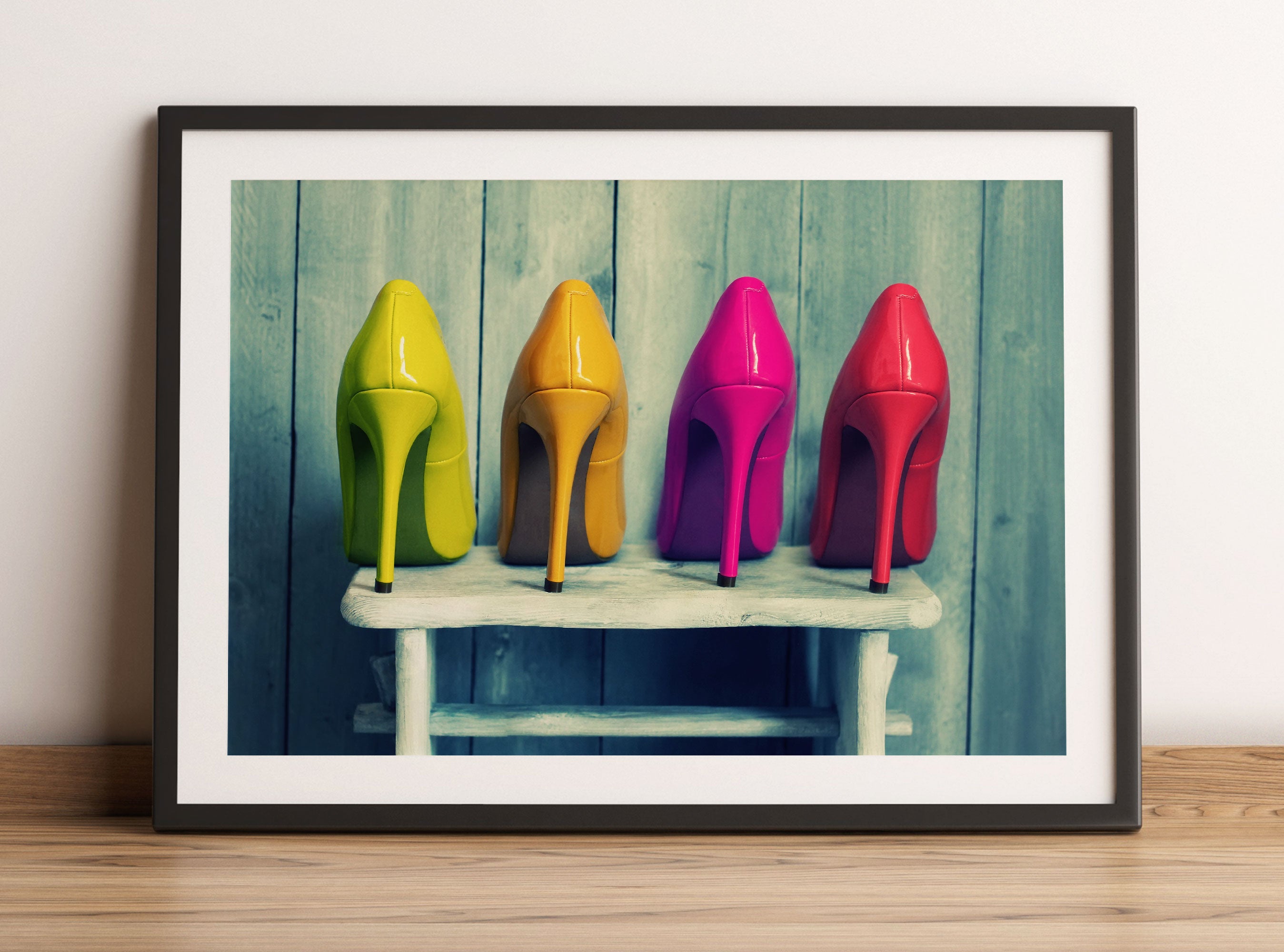 Bunte High Heels, Gerahmtes Bild